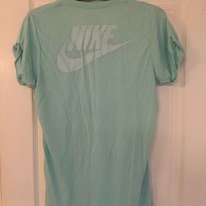 Nike T Shirt